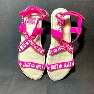 Juicy Couture Girls Size 5 Pink and White Elastic Sandals